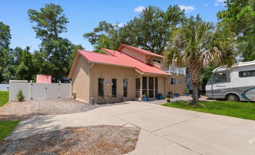 415 17th Ave N, Surfside Beach, SC, 29575-4348 | Card Image