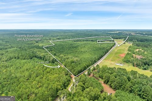 8035 County Road 289, Lanett, AL, 36863-5223 | Card Image
