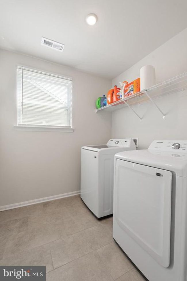 198 Ellery St, House other with 4 bedrooms, 4 bathrooms and null parking in RANSON WV | Image 22