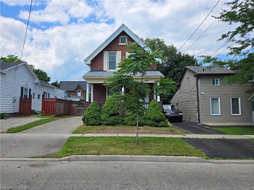 196 Wellington St, Brantford, ON, N3S3Z2 | Card Image