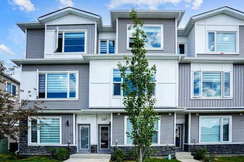 237 Saddlepeace Cres Ne, Calgary, AB, T3J5S6 | Card Image