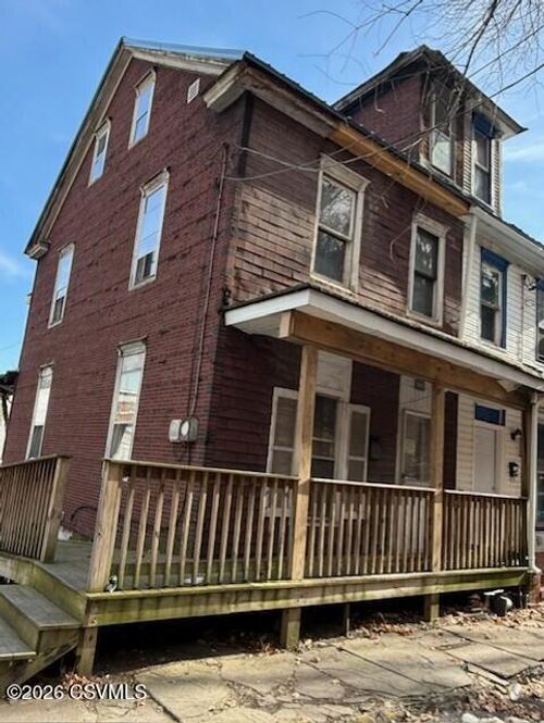 301 S Rock St, Shamokin, PA, 17872-6401 | Card Image