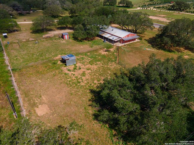 1015 Fm 2200 W, House other with 3 bedrooms, 3 bathrooms and null parking in Devine TX | Image 55