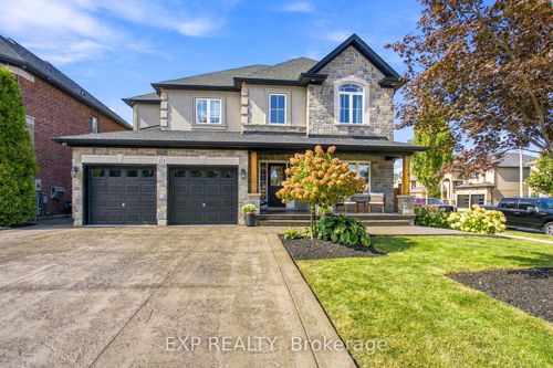 253 Upper Mount Albion Rd, Stoney Creek, ON, L8J1V1 | Card Image