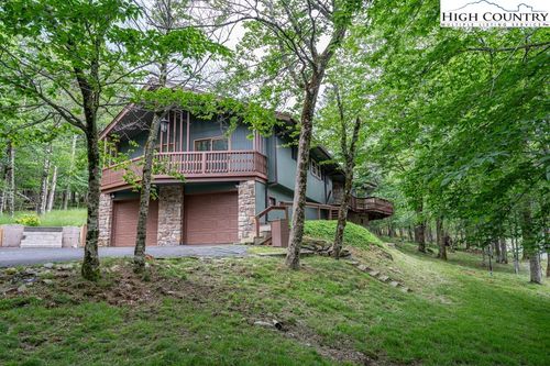 103 Raven Rd, Beech Mountain, NC, 28604-8171 | Card Image