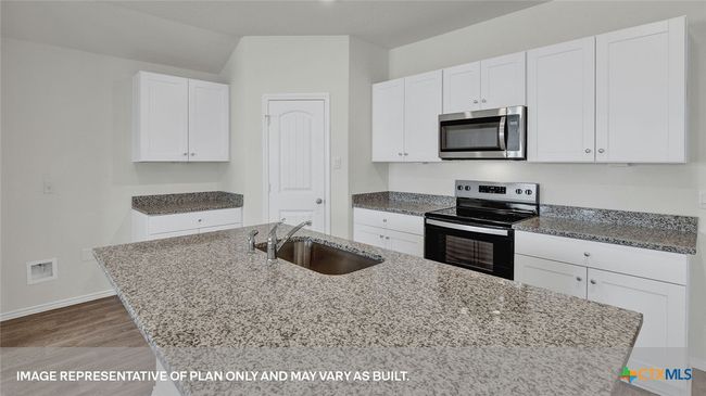 431 Hodges Street, House other with 4 bedrooms, 2 bathrooms and null parking in Maxwell TX | Image 10