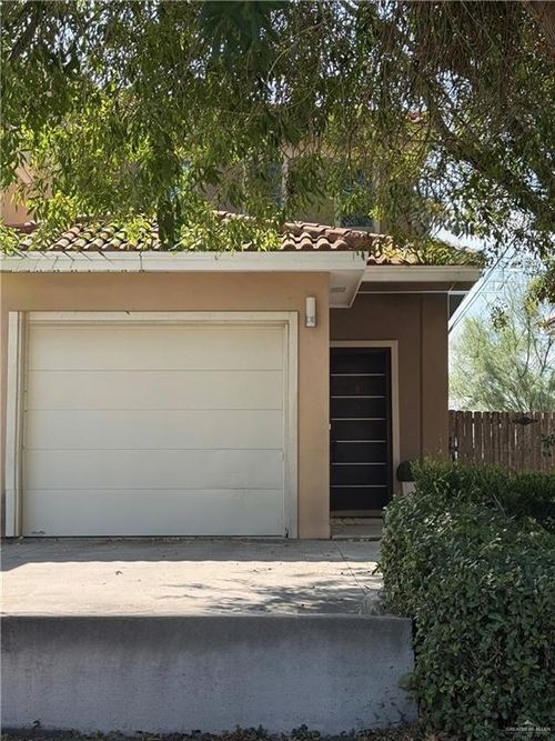 apt-b-1304 E Pineridge Ave, McAllen, TX, 78503-1789 | Card Image