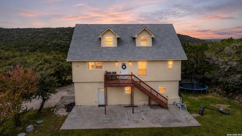 1722 County Road 270, Mico, TX, 78056-5301 | Card Image