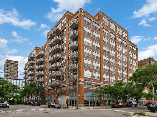 823-933 Van Buren St, Chicago, IL, 60607-3597 | Card Image