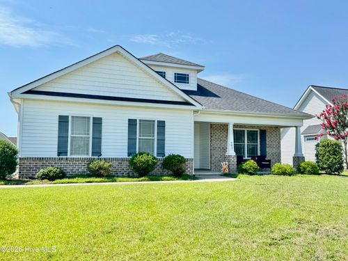 683 Brookfield Dr, Winterville, NC, 28590-1400 | Card Image