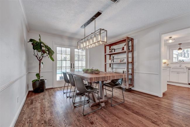 Dining Room, kitchen access to right | Image 20