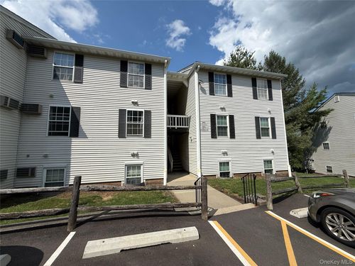 3-21 Lexington Hl, Harriman, NY, 10926-3421 | Card Image