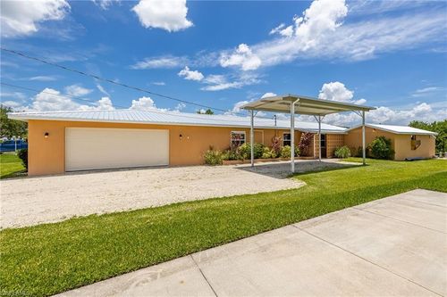 2115 Saint Croix Ave, FORT MYERS, FL, 33905-2037 | Card Image