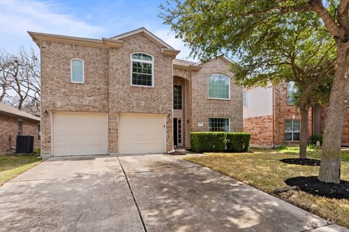 525 Golden Creek Dr, Round Rock, TX, 78665-7916 | Card Image