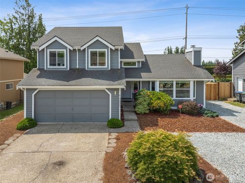 21831 Se 271st Pl, Maple Valley, WA, 98038-7446 | Card Image