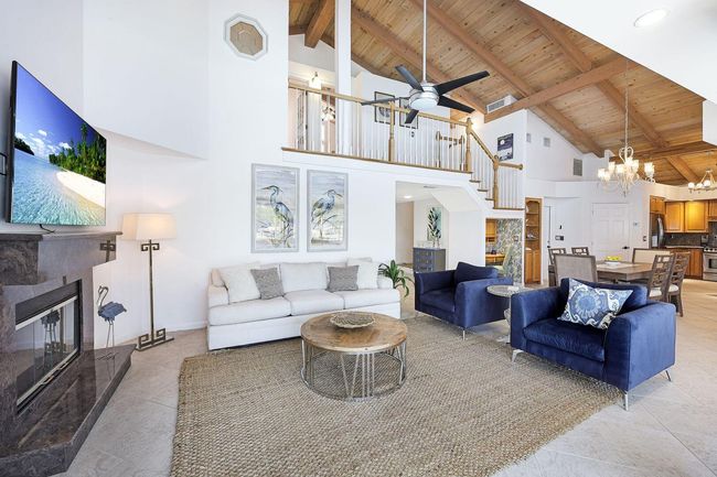 1709 Wavecrest Ct, House other with 4 bedrooms, 3 bathrooms and null parking in Marco Island FL | Image 4