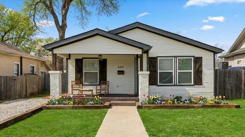 2221 Refugio Ave, Fort Worth, TX, 76164-8055 | Card Image