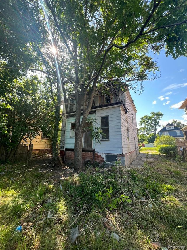 207 Connecticut St, House other with 3 bedrooms, 1 bathrooms and null parking in Highland Park MI | Image 5