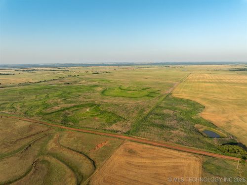 154 E 650 Rd, Okeene, OK, 73763 | Card Image