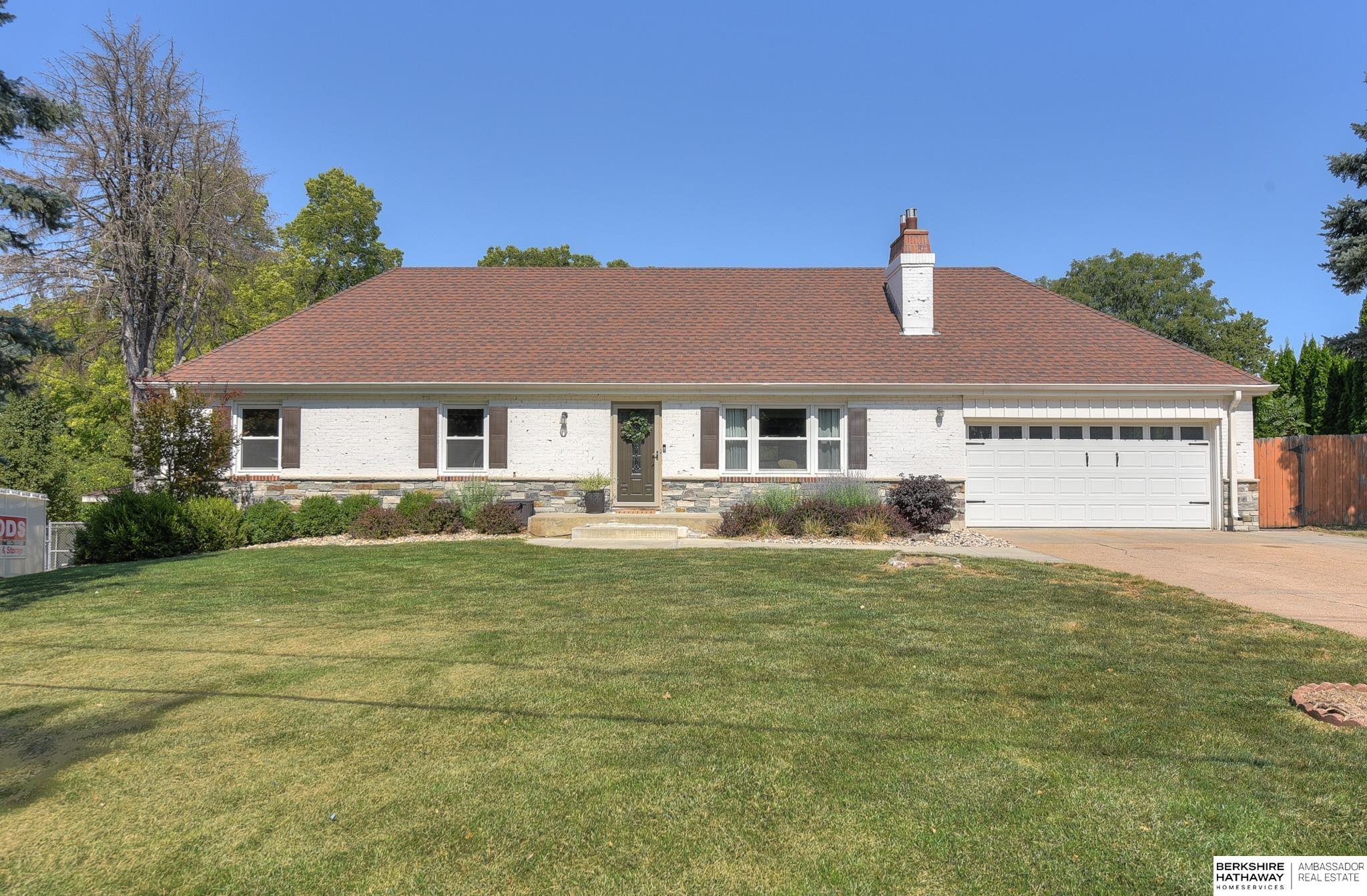 Bellevue Blvd, Bellevue, NE 68005