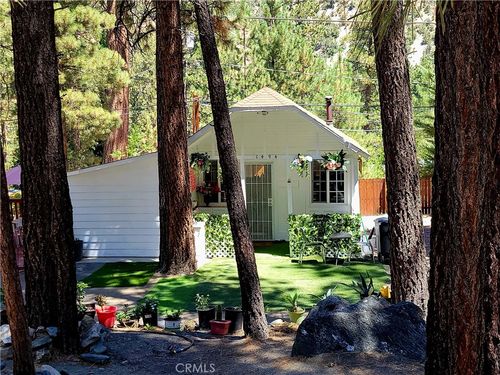 1494 Laura St, Wrightwood, CA, 92397-9514 | Card Image