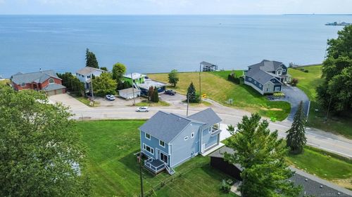37235 Jefferson Ave, Harrison Twp, MI, 48045-2631 | Card Image
