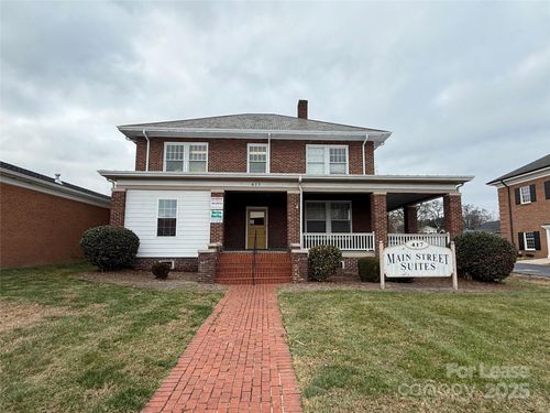 417 E Main St, Lincolnton, NC, 28092-3305 | Card Image