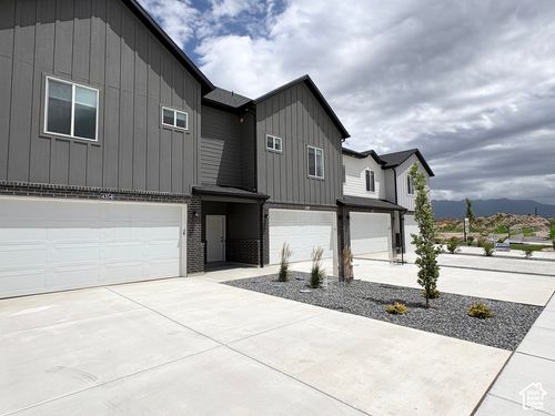 122-4379 W 1825 N, West Point, UT, 84015-3382 | Card Image
