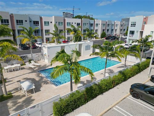 4208-2505 Ne 193rd St, Miami, FL, 33180-3469 | Card Image