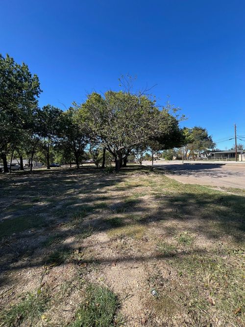 9724 Michael Ln, Dallas, TX, 75228-4006 | Card Image