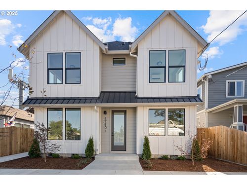 4740 Se 65th Ave, Portland, OR, 97206-4652 | Card Image