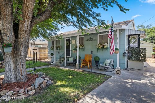832 Lincoln Ave, Prescott, AZ, 86301-1929 | Card Image