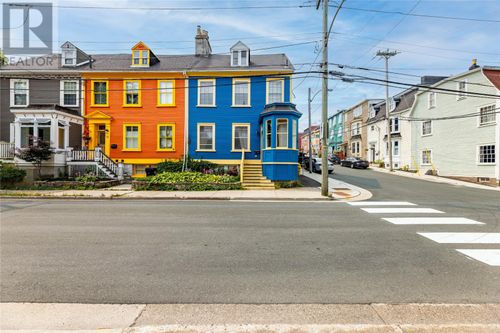 35 Monkstown Rd, Saint Johns, NL, A1C3T2 | Card Image