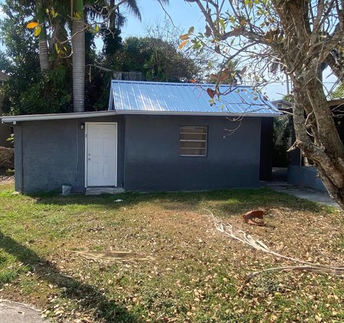 494 Bacom Point Rd, Pahokee, FL, 33476-2434 | Card Image