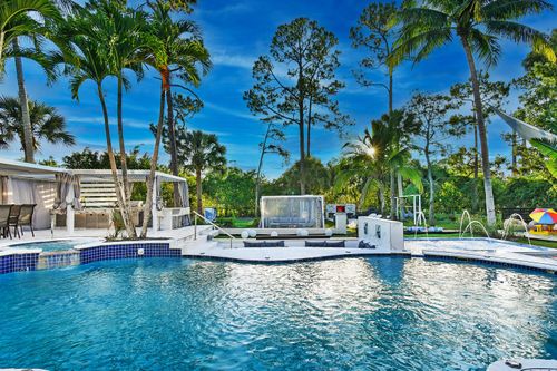 377 Squire Dr, Wellington, FL, 33414-7880 | Card Image