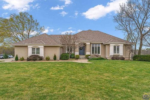 4325 Sw Aylesbury Rd, Topeka, KS, 66610-1585 | Card Image