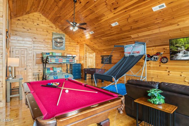 2022 Starr Crest Dr, House other with 2 bedrooms, 2 bathrooms and null parking in Sevierville TN | Image 15