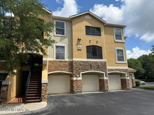 1735-8539 Gate Pkwy W, JACKSONVILLE, FL, 32216-1019 | Card Image