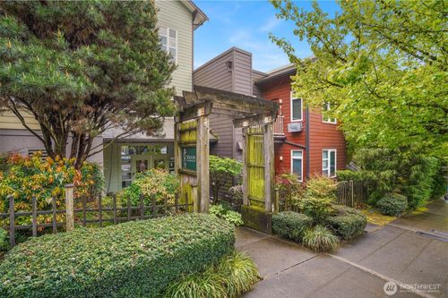 apt-406-1515 E Yesler Way, Seattle, WA, 98122-5667 | Card Image