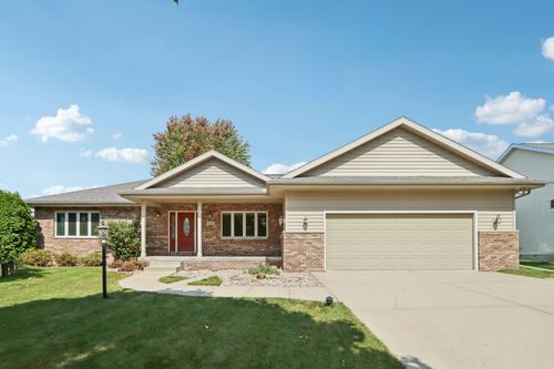 409 Badger Ln, Waunakee, WI, 53597-3115 | Card Image