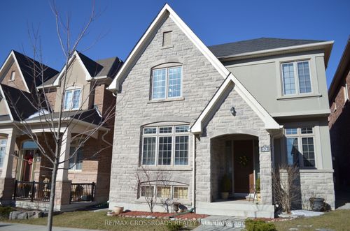 52 Dungannon Dr, Markham, ON, L6C0K1 | Card Image