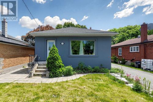 27 Japonica Road, Toronto (Wexford-Maryvale), ON, M1R4S1 | Card Image