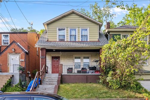 1112 Ingham St, Brighton Heights, PA, 15212 | Card Image