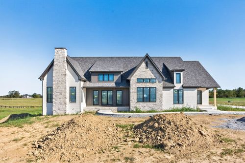 100 Ava Court, Wilmore, KY, 40390 | Card Image