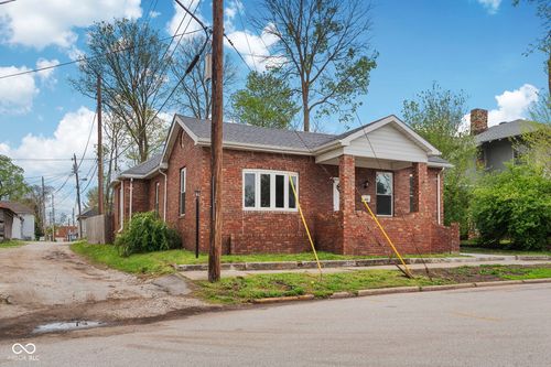612 Shelby St, Vincennes, IN, 47591-2239 | Card Image