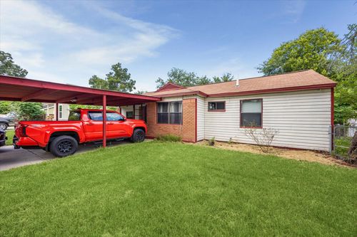 10109 Chesterfield Dr, Houston, TX, 77051-3630 | Card Image