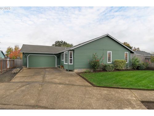 4500 Cambon St, Eugene, OR, 97402-1226 | Card Image