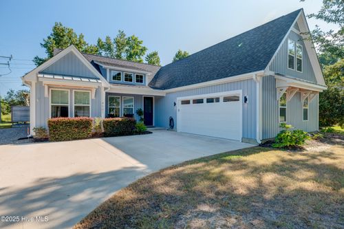 4501 Pine Hollow Dr, Wilmington, NC, 28412-5106 | Card Image