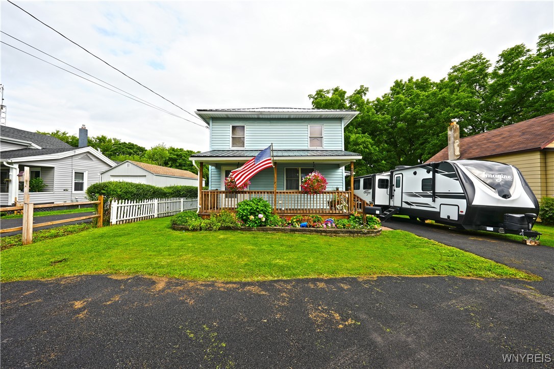 Washington St, Albion, NY 14411