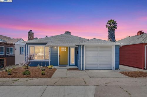 1541 Merced St, Richmond, CA, 94804-5032 | Card Image